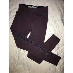 Nike compression pants/leggings, small